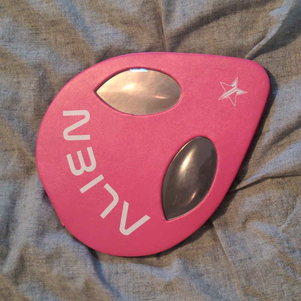 Jeffree Star Cosmetics Alien Palette
